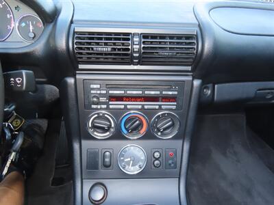2000 BMW Z3 2.3 - Photo 15 - Santa Cruz, CA 95062