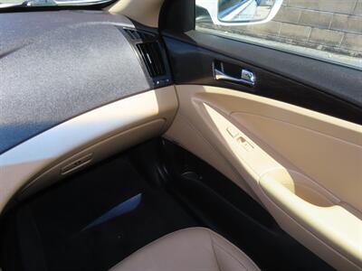 2011 Hyundai SONATA Limited - Photo 22 - Santa Cruz, CA 95062