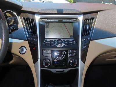 2011 Hyundai SONATA Limited - Photo 14 - Santa Cruz, CA 95062