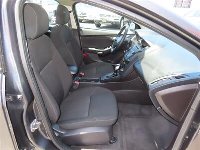 2016 Ford Focus SE - Photo 17 - Santa Cruz, CA 95062