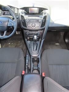 2016 Ford Focus SE - Photo 14 - Santa Cruz, CA 95062