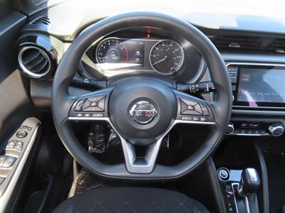2020 Nissan Kicks SV   - Photo 8 - Santa Cruz, CA 95062