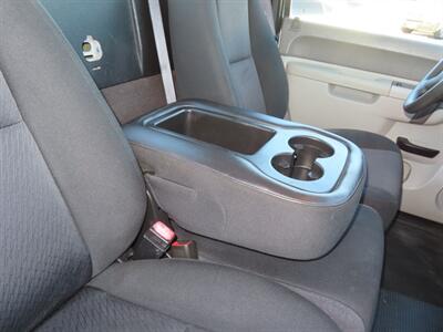 2011 GMC Sierra 1500 Work Truck   - Photo 17 - Santa Cruz, CA 95062