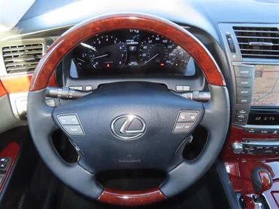 2012 Lexus LS 460   - Photo 8 - Santa Cruz, CA 95062