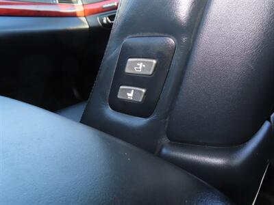 2012 Lexus LS 460   - Photo 23 - Santa Cruz, CA 95062