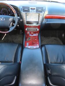 2012 Lexus LS 460   - Photo 17 - Santa Cruz, CA 95062