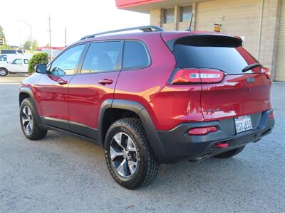 2016 Jeep Cherokee Trailhawk 4WD - Photo 3 - Santa Cruz, CA 95062