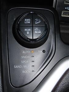 2016 Jeep Cherokee Trailhawk 4WD - Photo 10 - Santa Cruz, CA 95062