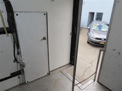 2016 Mercedes-Benz Sprinter 3500 Box   - Photo 30 - Santa Cruz, CA 95062
