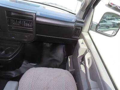 2016 Chevrolet Express 2500 HD   - Photo 16 - Santa Cruz, CA 95062