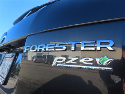 2015 Subaru Forester 2.5i AWD - Photo 35 - Santa Cruz, CA 95062