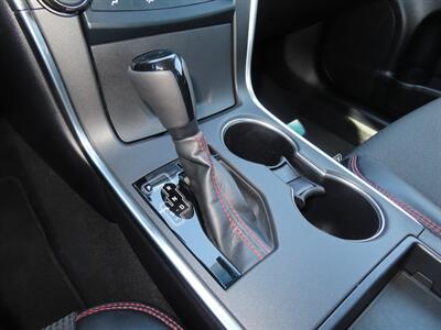 2017 Toyota Camry SE   - Photo 21 - Santa Cruz, CA 95062