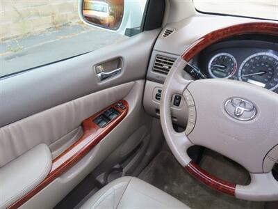 2004 Toyota Sienna XLE Limited 7 Passenger AWD - Photo 10 - Santa Cruz, CA 95062
