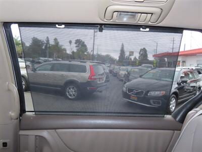 2004 Toyota Sienna XLE Limited 7 Passenger AWD - Photo 28 - Santa Cruz, CA 95062