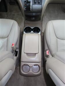 2004 Toyota Sienna XLE Limited 7 Passenger AWD - Photo 12 - Santa Cruz, CA 95062
