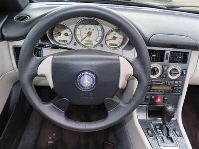 1998 Mercedes-Benz SLK 230   - Photo 13 - Santa Cruz, CA 95062