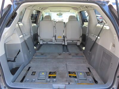 2014 Toyota Sienna XLE 8-Passenger   - Photo 46 - Santa Cruz, CA 95062