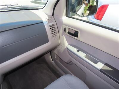 2011 Ford Escape Hybrid 4WD   - Photo 16 - Santa Cruz, CA 95062