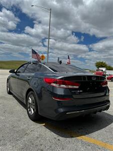 2020 Kia Optima LX   - Photo 10 - Miami, FL 33178