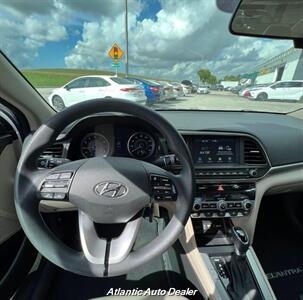 2020 Hyundai ELANTRA SEL   - Photo 7 - Miami, FL 33178