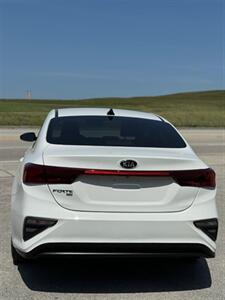 2021 Kia Forte FE   - Photo 9 - Miami, FL 33178