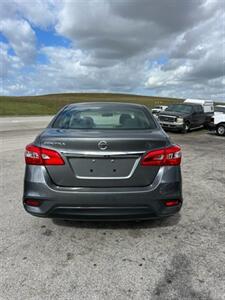 2019 Nissan Sentra S   - Photo 4 - Miami, FL 33178