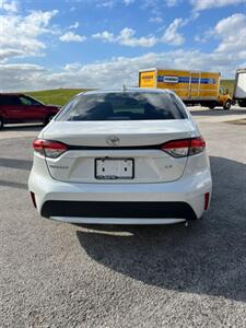 2020 Toyota Corolla LE   - Photo 5 - Miami, FL 33178