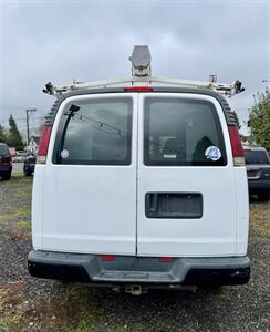 2002 Chevrolet Express 3500   - Photo 8 - Clackamas, OR 97015