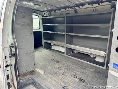 2002 Chevrolet Express 3500   - Photo 11 - Clackamas, OR 97015