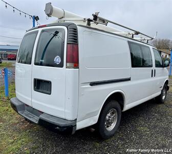 2002 Chevrolet Express 3500   - Photo 5 - Clackamas, OR 97015
