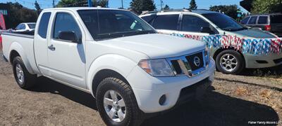 2013 Nissan Frontier SV V6  