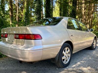 1998 Toyota Camry XLE V6   - Photo 6 - Clackamas, OR 97015