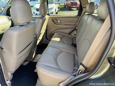 2002 Mazda Tribute LX-V6   - Photo 11 - Clackamas, OR 97015