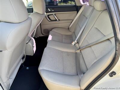 2009 Subaru Outback 2.5i Special Edition   - Photo 10 - Clackamas, OR 97015