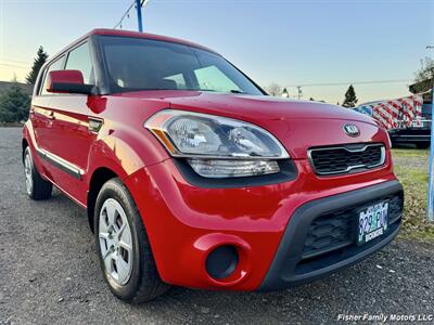 2013 Kia Soul   - Photo 2 - Clackamas, OR 97015