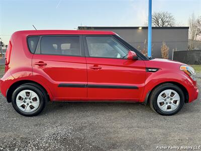 2013 Kia Soul   - Photo 3 - Clackamas, OR 97015