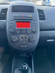 2013 Kia Soul   - Photo 5 - Clackamas, OR 97015