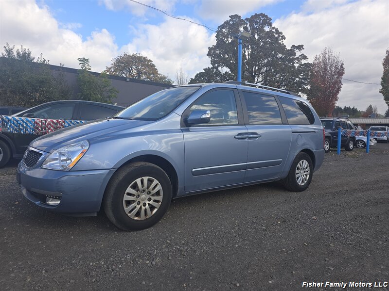 2014 Kia Sedona LX  