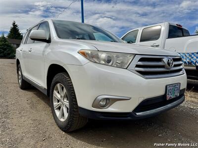 2012 Toyota Highlander   - Photo 3 - Clackamas, OR 97015