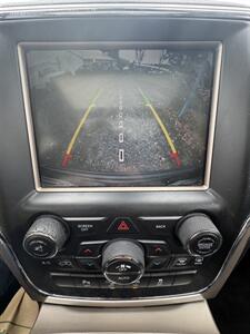 2014 Jeep Grand Cherokee Overland   - Photo 14 - Clackamas, OR 97015
