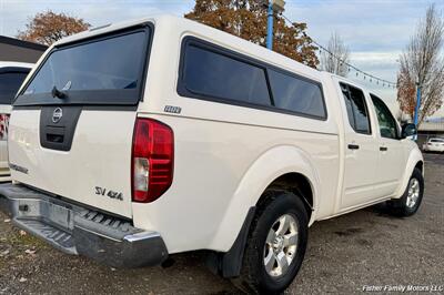 2012 Nissan Frontier SV V6   - Photo 5 - Clackamas, OR 97015