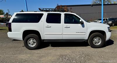 2007 Chevrolet Suburban LT 2500 LT 2500 4dr SUV  Z71 - Photo 4 - Clackamas, OR 97015