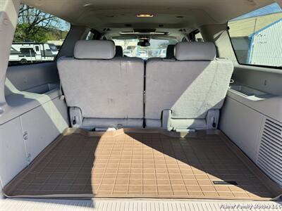 2007 Chevrolet Suburban LT 2500 LT 2500 4dr SUV  Z71 - Photo 12 - Clackamas, OR 97015