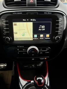 2015 Kia Soul +   - Photo 15 - Clackamas, OR 97015