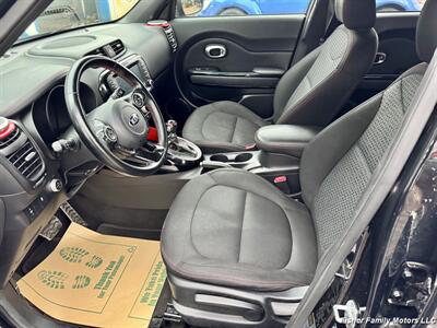 2015 Kia Soul +   - Photo 9 - Clackamas, OR 97015