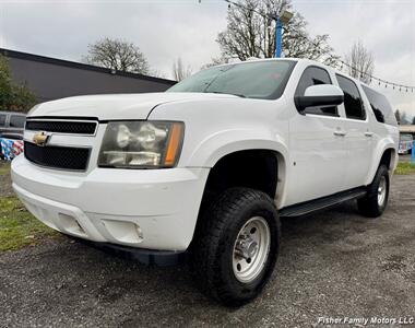 2007 Chevrolet Suburban LS 2500 LS 2500 4dr SUV   - Photo 3 - Clackamas, OR 97015