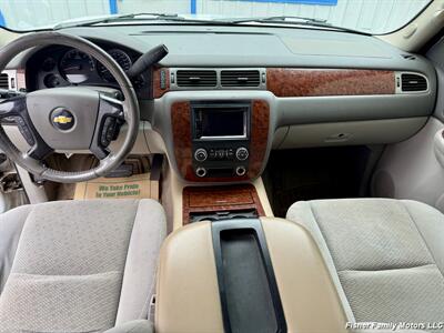2007 Chevrolet Suburban LS 2500 LS 2500 4dr SUV   - Photo 15 - Clackamas, OR 97015