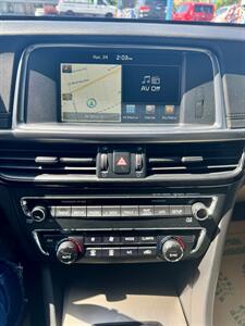 2016 Kia Optima SXL Turbo   - Photo 15 - Clackamas, OR 97015