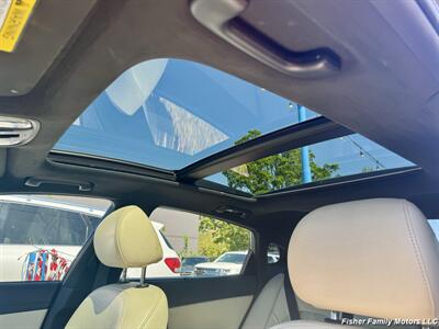 2016 Kia Optima SXL Turbo   - Photo 13 - Clackamas, OR 97015