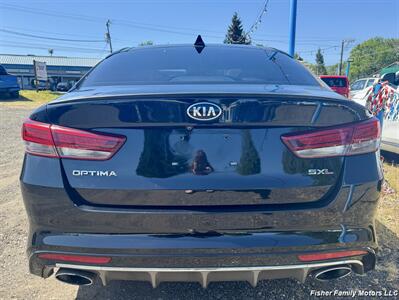 2016 Kia Optima SXL Turbo   - Photo 9 - Clackamas, OR 97015